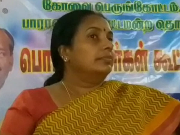 பிரமாண்ட தேர்தல் கூட்டம் 