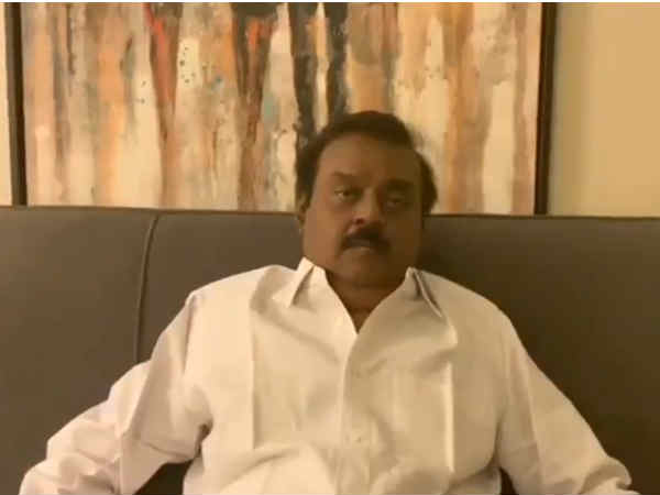 மனைவியுடன் அமெரிக்காவில் 