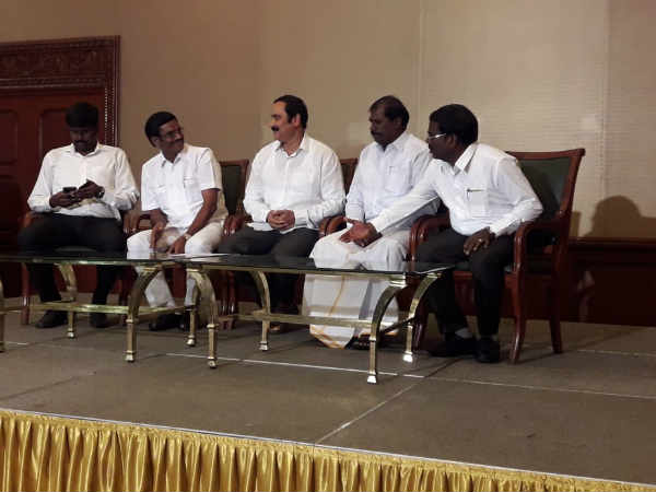 நினைவுகள் நினைவுகள்