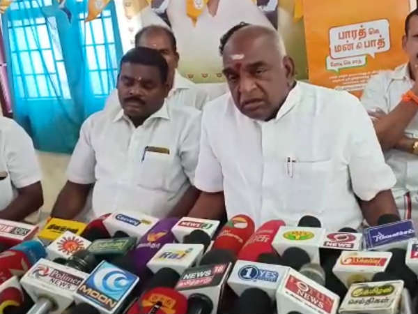வைகோவுக்கு வேண்டுகோள் 
