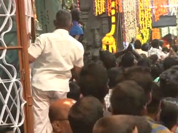 சாதனை வீழ்த்தப்பட்டது சாதனை வீழ்த்தப்பட்டது