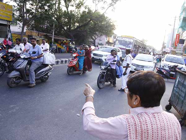 helmet kiran bedi direct action