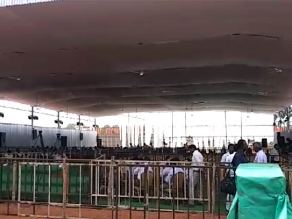 முக்கிய நபர்கள் 