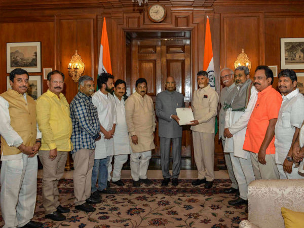 மனு அளித்தனர் 