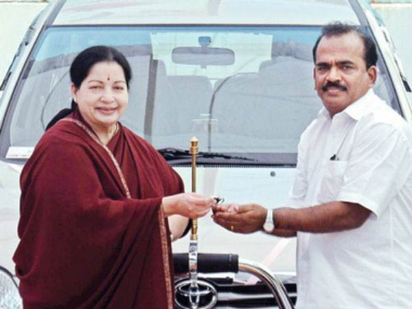 ஜெயலலிதா 