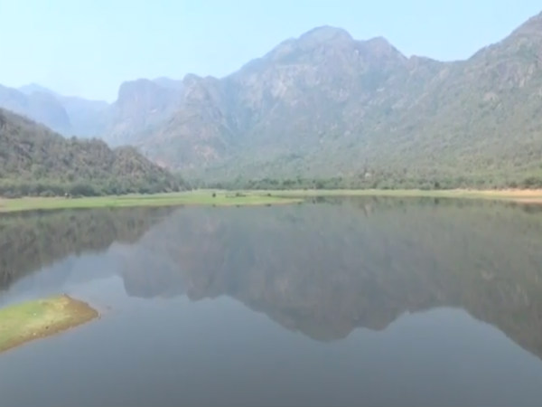 allow for tourists to pilavakkal periyar dam after one monnth