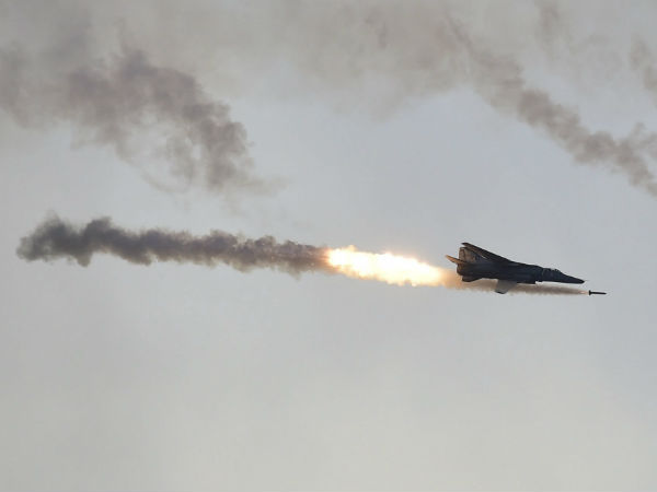 140 விமானங்கள் 