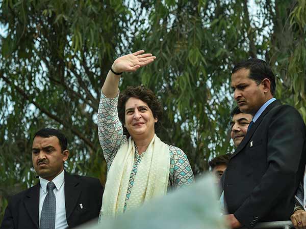 பிரியங்கா காந்தி 