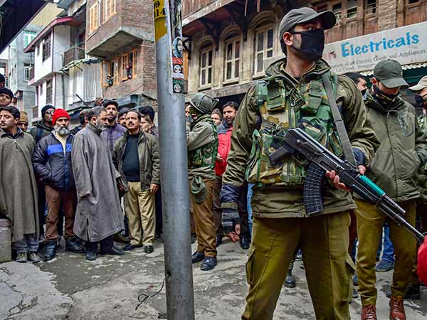 காஷ்மீர் மக்கள் 