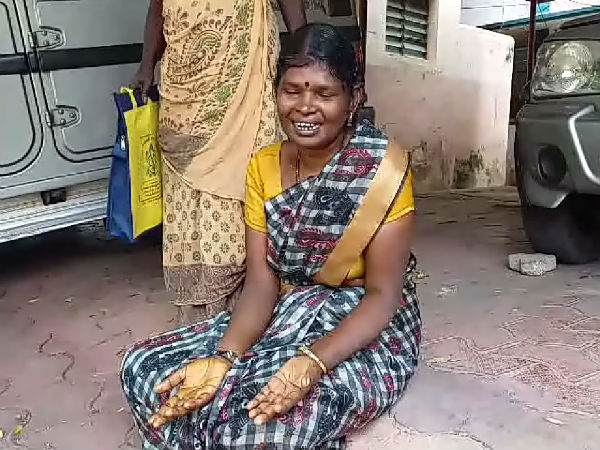 woman attempts for self immolation