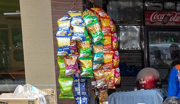 மளிகை வியாபாரிகளுக்கு அபராதம் 