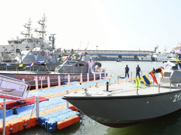 13 tamil nadu fishermen arrested Near Katchatheevu; sri lankan navy action 13 tamil nadu fishermen arrested Near Katchatheevu; sri lankan navy action