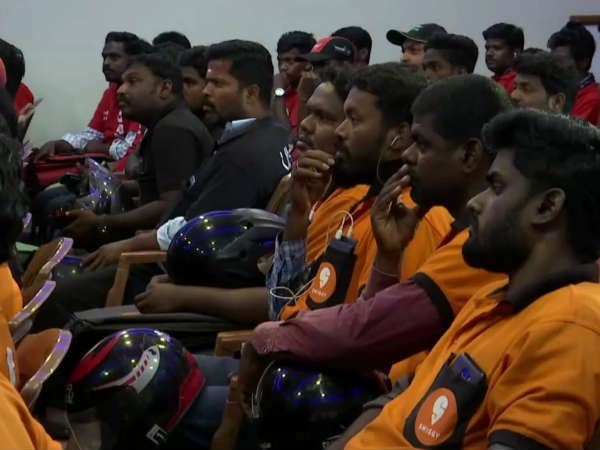 police meeting with swiggy uber and zomato reps