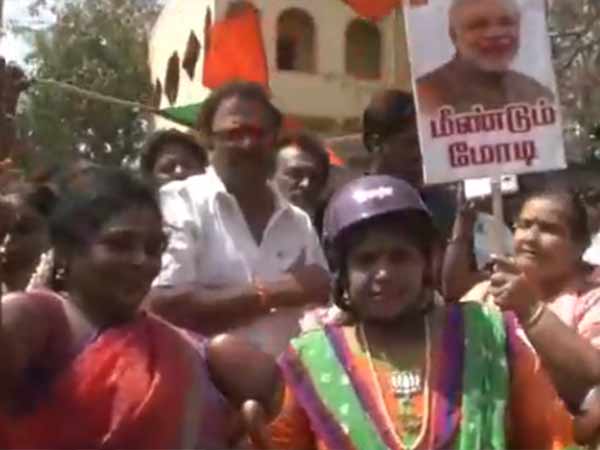 ஆரஞ்சு கலர் 