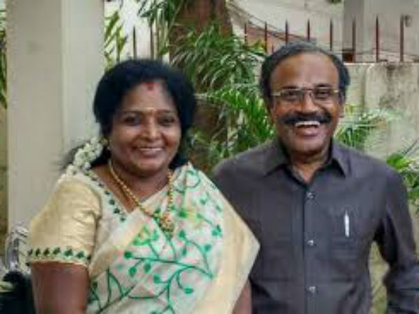 போலீசில் புகார் 