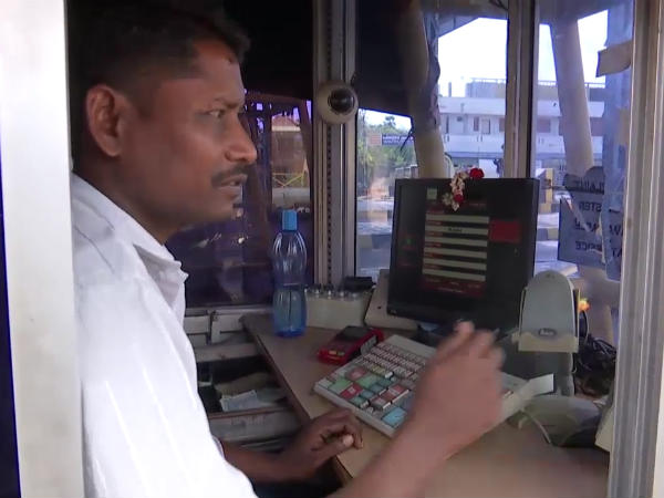 toll gate close court order