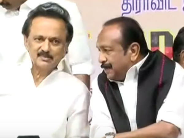 அழுது கொண்டே இருந்தார் 