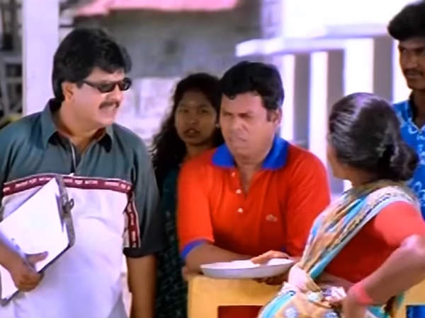 நடக்குதாமே... 