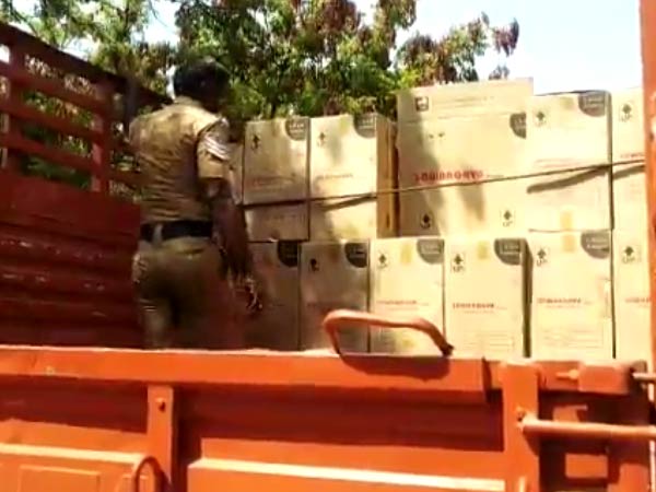 600 cookers seized in Madurai