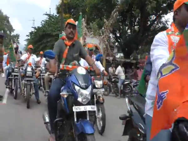 bjp cadres hold two wheeler rally in nellai district