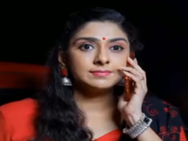 சவுந்தர்யா 