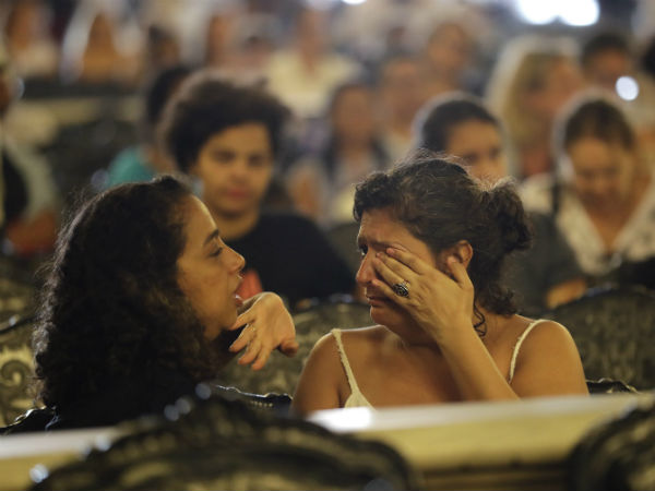 என்ன செய்தார் 