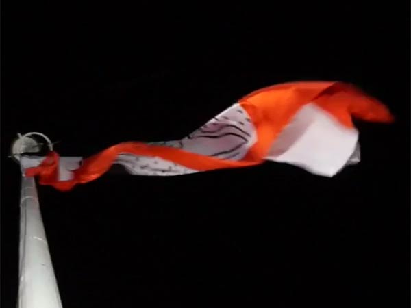  dinakaran hoists party flag at 123 feet mast
