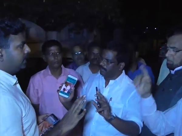  வந்தது யார்