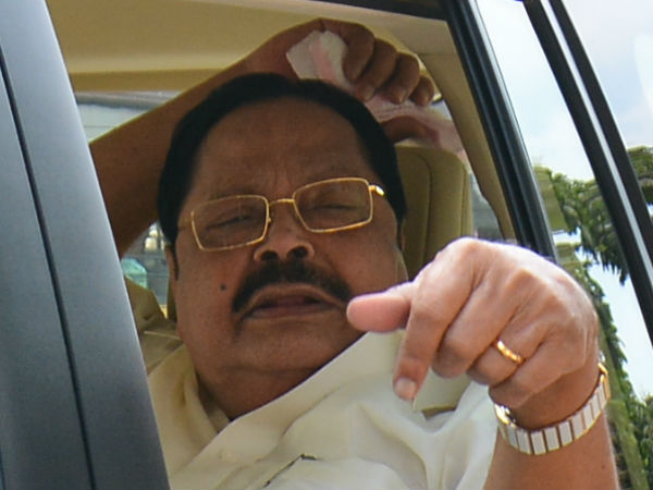 என்ன பேசினார் 