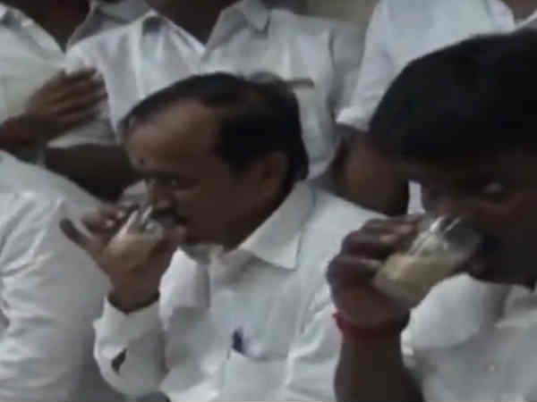 கூடவே 