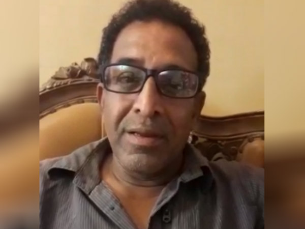 அறிவாளியா பேசும் நாசர் 