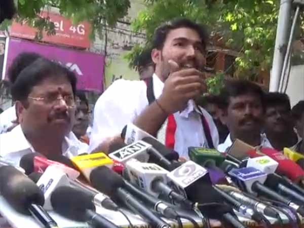 வேட்பு மனு 