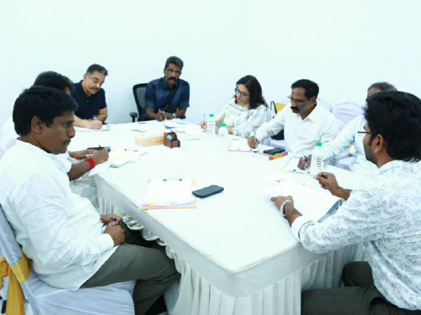 இலக்கிய புள்ளிகள் 