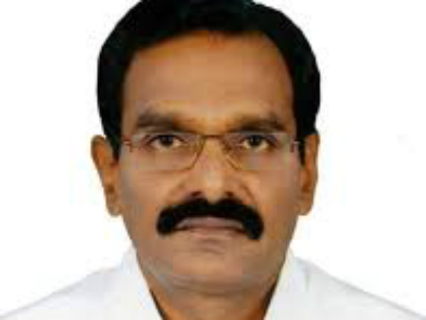 விலகினார் விலகினார்