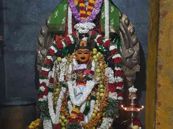 அனுகிரகம் அவசியம்