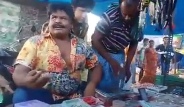 தொண்டை கட்டிவிட்டது 