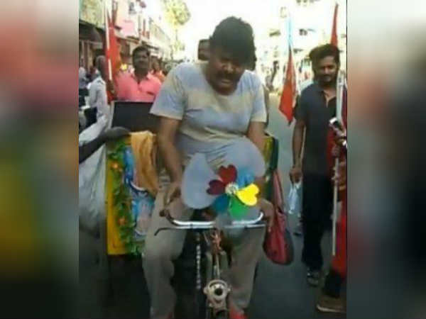 சமூக ஆர்வலர் 