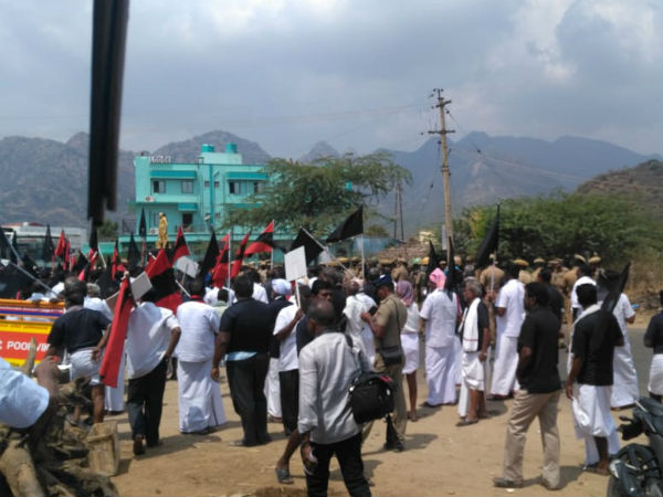 தொண்டர்கள், வைகோ கைது 