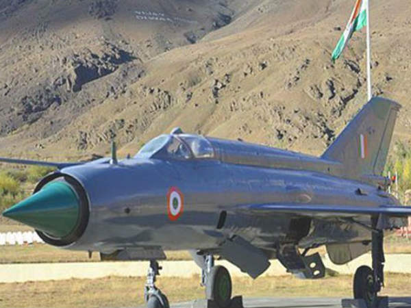 1 மணி நேரத்தில் வந்தார்