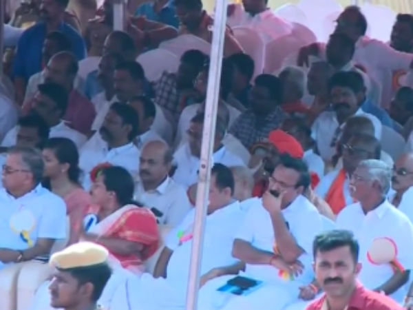 கடன் தள்ளுபடி 