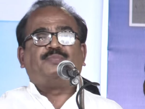பொதுவெளி பயணம் 