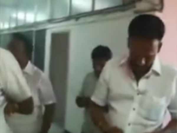 வாக்குவாதம் நடைபெறுகிறது வாக்குவாதம் நடைபெறுகிறது
