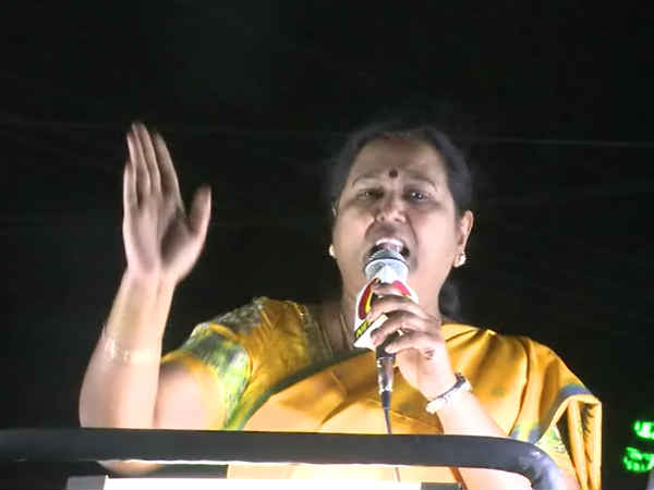 சிவாஜி பாட்டை எம்ஜிஆர் பாட்டு 