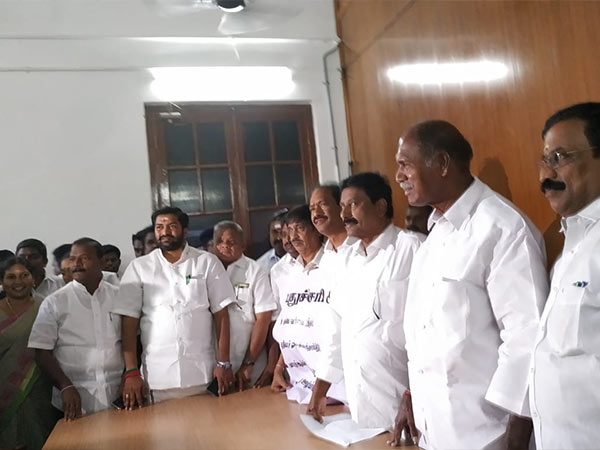 பேரவையில் இரங்கல் 