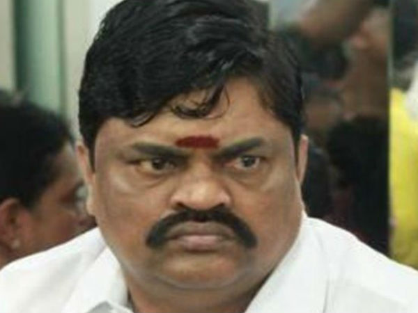 யார் கோமாளி? 