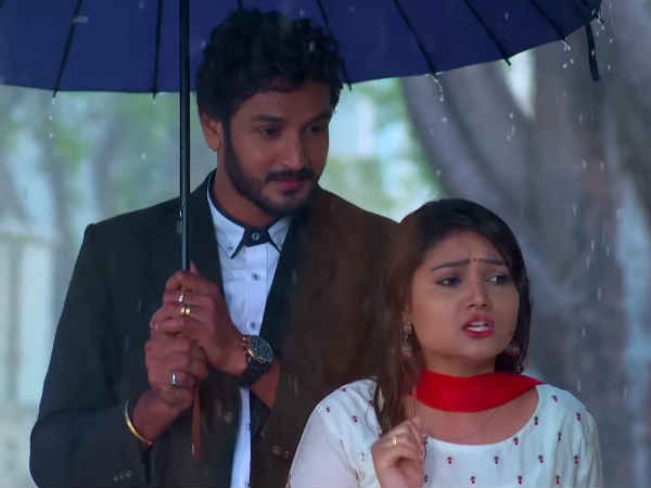 மழையில மழையில