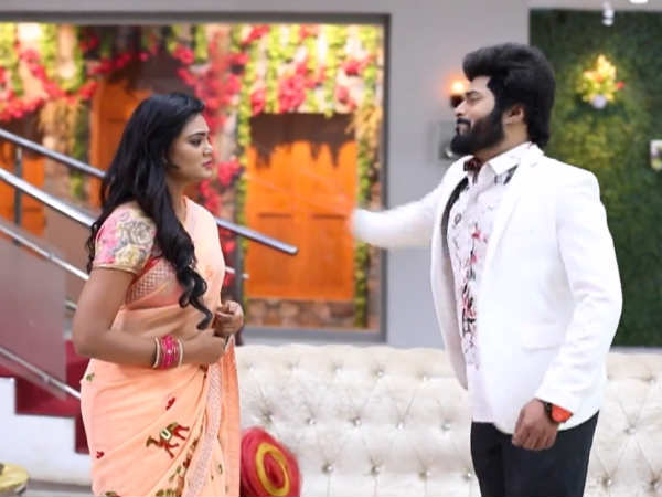 பொளேர் அடி 