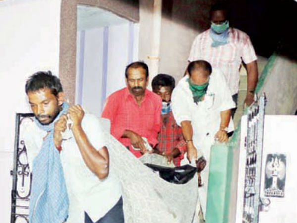 17 வயது மகன் 