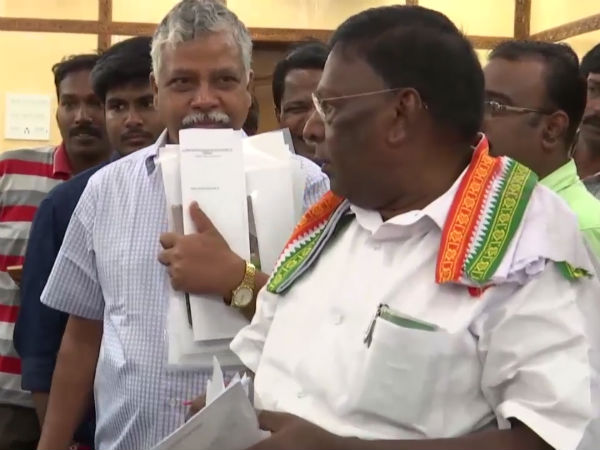 பேர அரசியல்