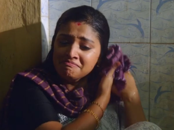 கை வச்சு 